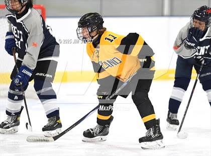 Thumbnail 2 in JV: Upland Country Day @ Kent photogallery.