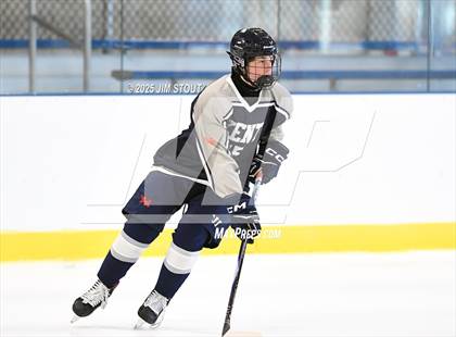 Thumbnail 3 in JV: Upland Country Day @ Kent photogallery.