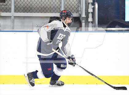 Thumbnail 3 in JV: Upland Country Day @ Kent photogallery.