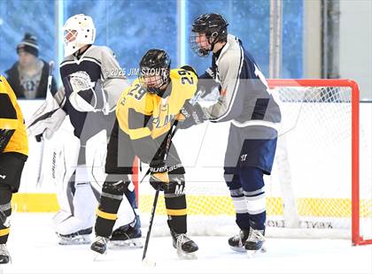 Thumbnail 3 in JV: Upland Country Day @ Kent photogallery.