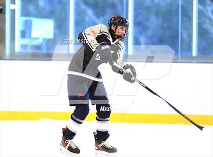 Thumbnail 2 in JV: Upland Country Day @ Kent photogallery.