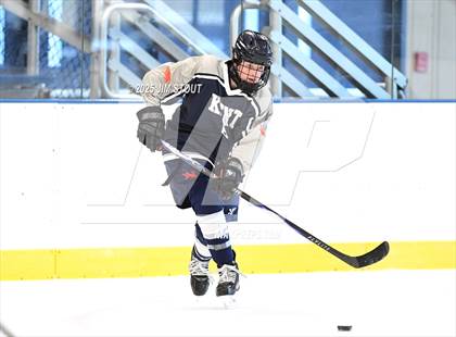 Thumbnail 2 in JV: Upland Country Day @ Kent photogallery.