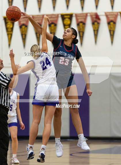 Thumbnail 1 in Justin-Siena @ Petaluma photogallery.