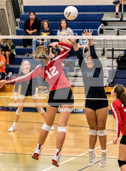 Thumbnail 2 in Carrollwood Day vs. Land O' Lakes (Bishop McLaughlin JV Tournament) photogallery.