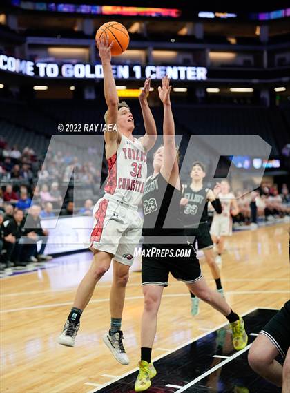 Thumbnail 2 in Turlock Christian vs. Elliot Christian (CIF SJS D6 Final) photogallery.