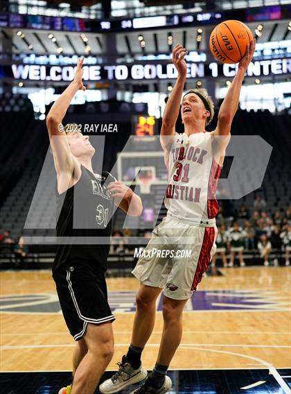 Thumbnail 2 in Turlock Christian vs. Elliot Christian (CIF SJS D6 Final) photogallery.