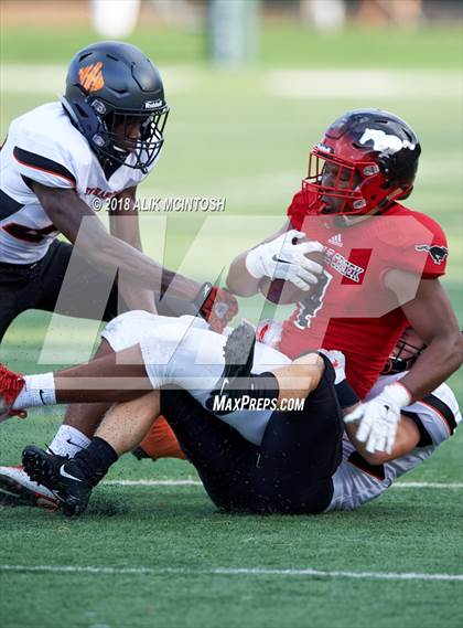 Thumbnail 1 in Middle Creek vs New Hanover (HighSchool OT.com Jamboree) photogallery.