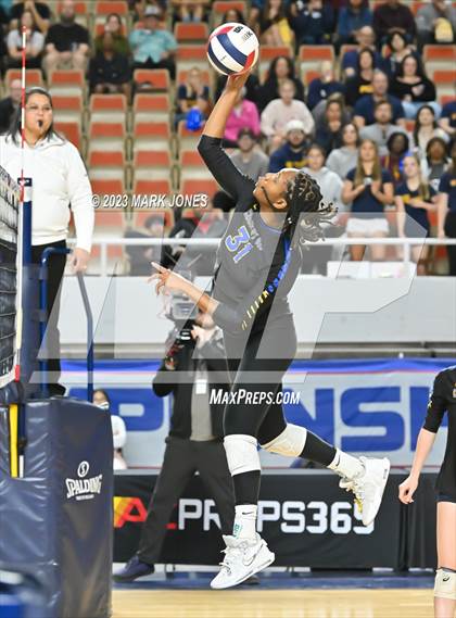 Thumbnail 2 in Phoenix Country Day vs. Trivium Prep (AIA 2A Final) photogallery.