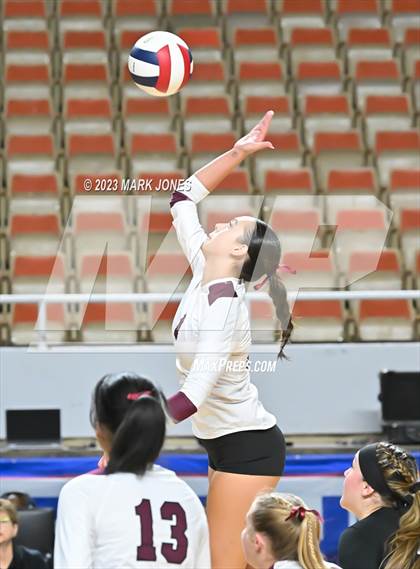 Thumbnail 2 in Phoenix Country Day vs. Trivium Prep (AIA 2A Final) photogallery.