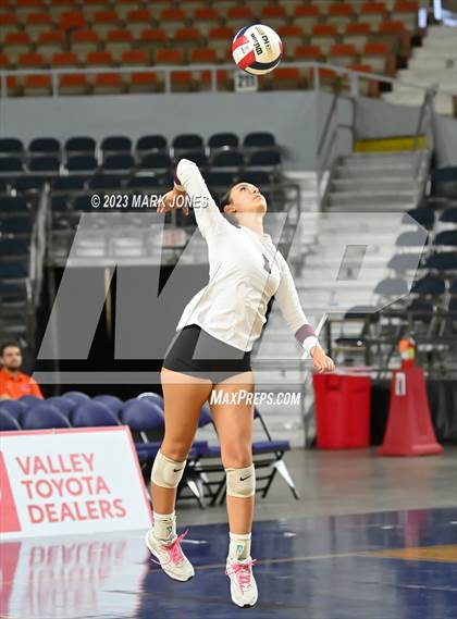 Thumbnail 3 in Phoenix Country Day vs. Trivium Prep (AIA 2A Final) photogallery.