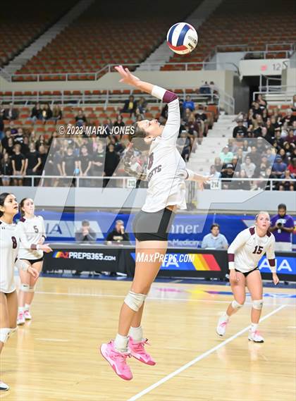 Thumbnail 1 in Phoenix Country Day vs. Trivium Prep (AIA 2A Final) photogallery.