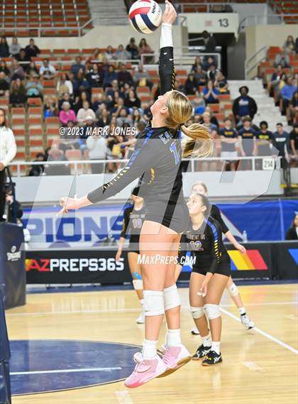 Thumbnail 1 in Phoenix Country Day vs. Trivium Prep (AIA 2A Final) photogallery.