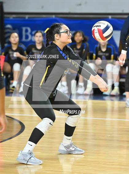 Thumbnail 2 in Phoenix Country Day vs. Trivium Prep (AIA 2A Final) photogallery.