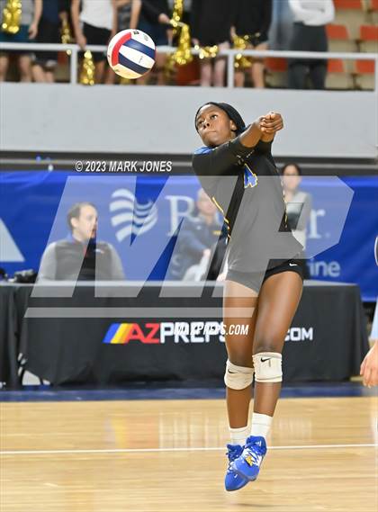 Thumbnail 3 in Phoenix Country Day vs. Trivium Prep (AIA 2A Final) photogallery.
