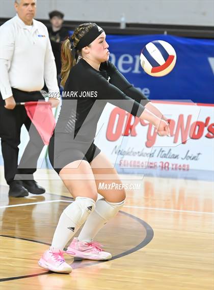 Thumbnail 1 in Phoenix Country Day vs. Trivium Prep (AIA 2A Final) photogallery.