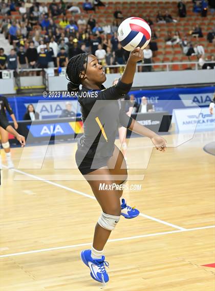 Thumbnail 1 in Phoenix Country Day vs. Trivium Prep (AIA 2A Final) photogallery.