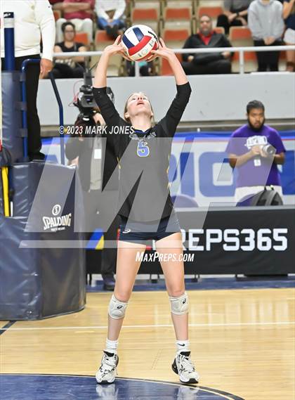 Thumbnail 3 in Phoenix Country Day vs. Trivium Prep (AIA 2A Final) photogallery.