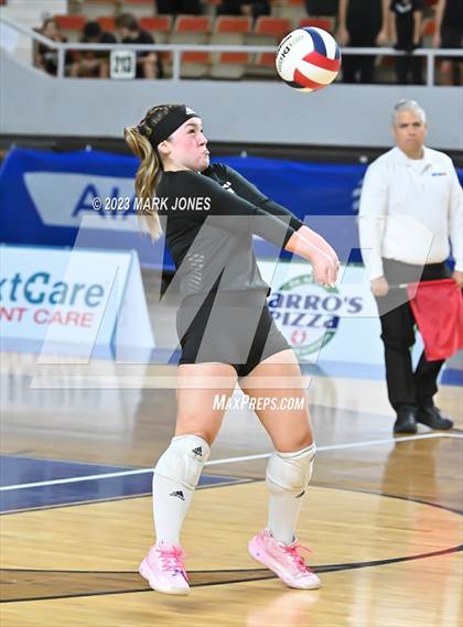 Thumbnail 2 in Phoenix Country Day vs. Trivium Prep (AIA 2A Final) photogallery.