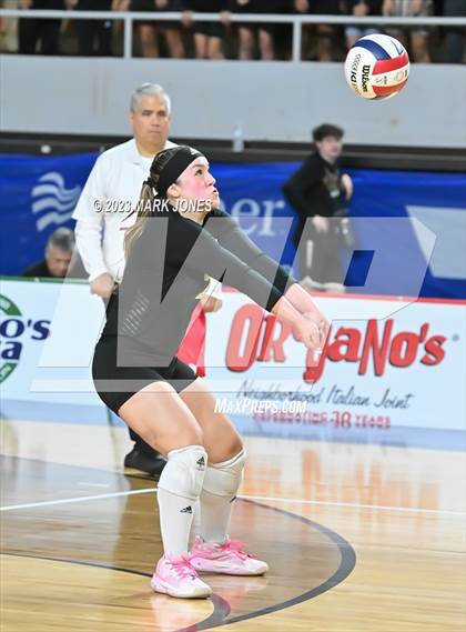 Thumbnail 3 in Phoenix Country Day vs. Trivium Prep (AIA 2A Final) photogallery.