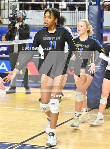 Thumbnail 1 in Phoenix Country Day vs. Trivium Prep (AIA 2A Final) photogallery.