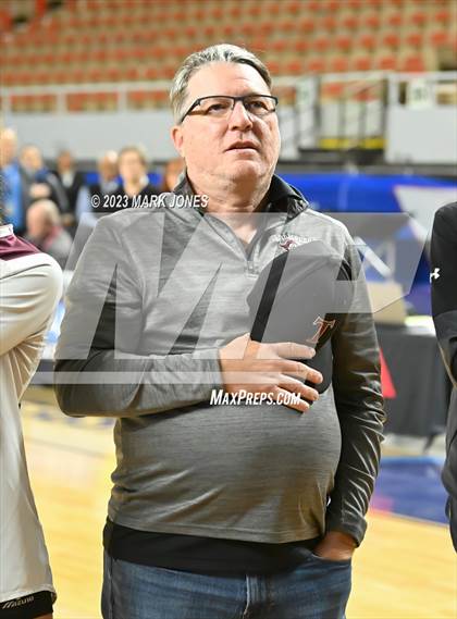 Thumbnail 3 in Phoenix Country Day vs. Trivium Prep (AIA 2A Final) photogallery.