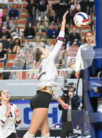 Thumbnail 3 in Phoenix Country Day vs. Trivium Prep (AIA 2A Final) photogallery.