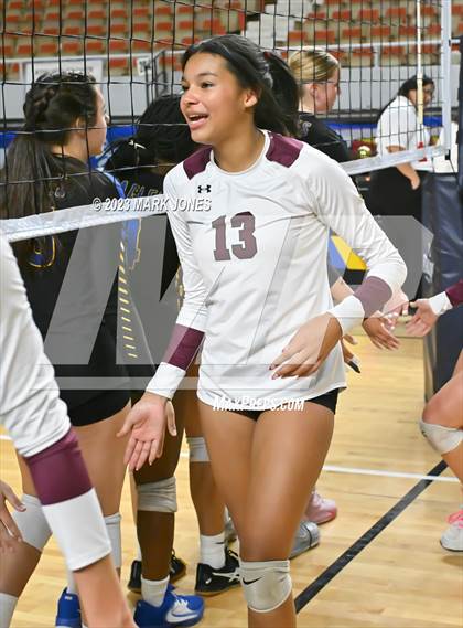 Thumbnail 3 in Phoenix Country Day vs. Trivium Prep (AIA 2A Final) photogallery.