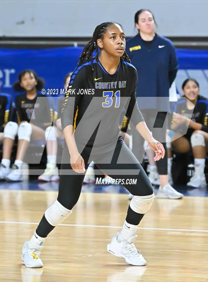 Thumbnail 1 in Phoenix Country Day vs. Trivium Prep (AIA 2A Final) photogallery.