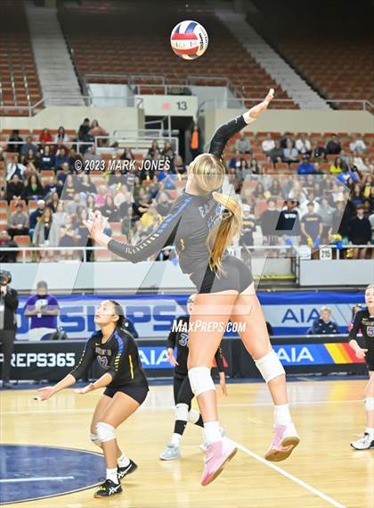 Thumbnail 3 in Phoenix Country Day vs. Trivium Prep (AIA 2A Final) photogallery.