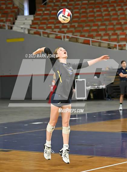 Thumbnail 1 in Phoenix Country Day vs. Trivium Prep (AIA 2A Final) photogallery.
