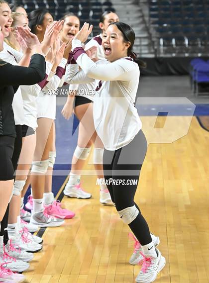 Thumbnail 3 in Phoenix Country Day vs. Trivium Prep (AIA 2A Final) photogallery.