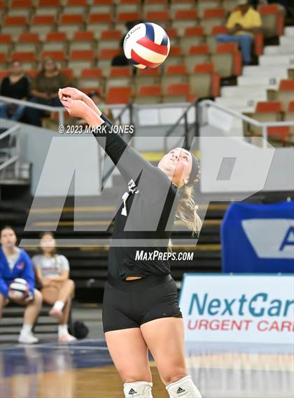 Thumbnail 3 in Phoenix Country Day vs. Trivium Prep (AIA 2A Final) photogallery.