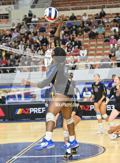 Thumbnail 1 in Phoenix Country Day vs. Trivium Prep (AIA 2A Final) photogallery.