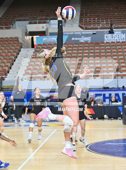 Thumbnail 3 in Phoenix Country Day vs. Trivium Prep (AIA 2A Final) photogallery.