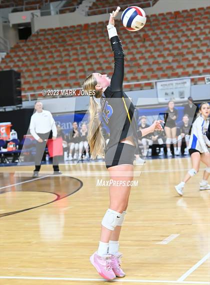Thumbnail 1 in Phoenix Country Day vs. Trivium Prep (AIA 2A Final) photogallery.