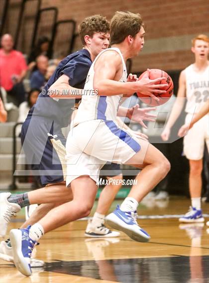 Thumbnail 1 in Valley Christian vs. Pusch Ridge Christian Academy (AIA 3A Final)  photogallery.