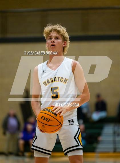 Thumbnail 3 in Wasatch vs. Highland (Utah Autism Holiday Classic) photogallery.