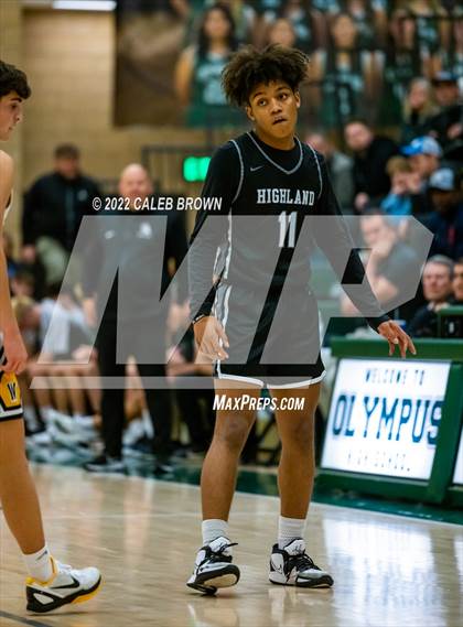 Thumbnail 1 in Wasatch vs. Highland (Utah Autism Holiday Classic) photogallery.