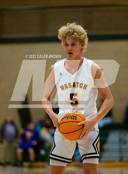 Thumbnail 2 in Wasatch vs. Highland (Utah Autism Holiday Classic) photogallery.