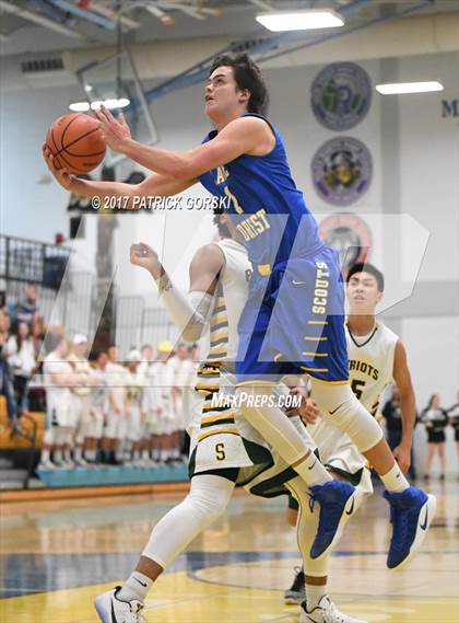 Thumbnail 3 in Lake Forest vs Stevenson (IHSA 4A Regional Semifinal)  photogallery.