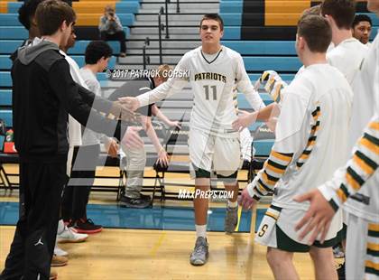 Thumbnail 3 in Lake Forest vs Stevenson (IHSA 4A Regional Semifinal)  photogallery.