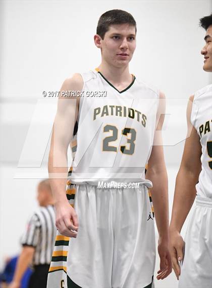 Thumbnail 1 in Lake Forest vs Stevenson (IHSA 4A Regional Semifinal)  photogallery.