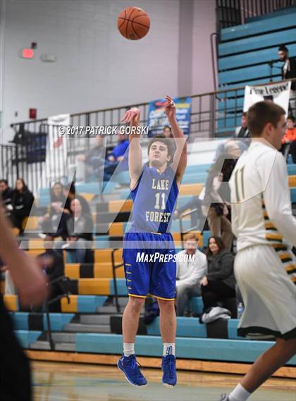 Thumbnail 2 in Lake Forest vs Stevenson (IHSA 4A Regional Semifinal)  photogallery.
