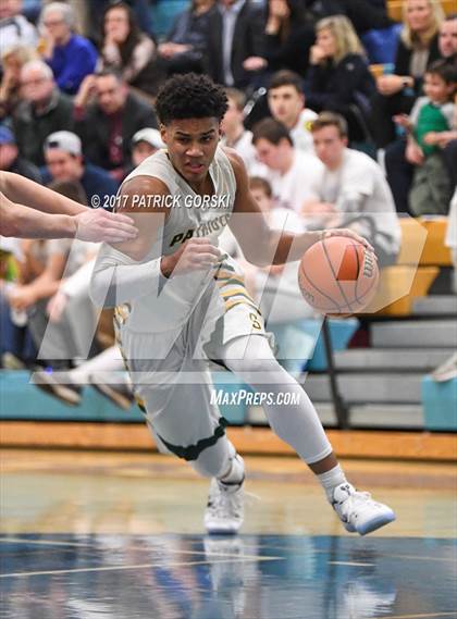 Thumbnail 2 in Lake Forest vs Stevenson (IHSA 4A Regional Semifinal)  photogallery.