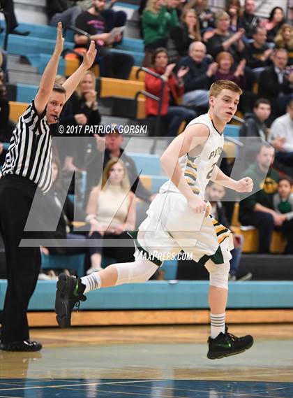 Thumbnail 3 in Lake Forest vs Stevenson (IHSA 4A Regional Semifinal)  photogallery.