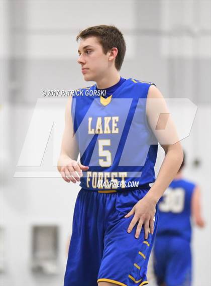 Thumbnail 1 in Lake Forest vs Stevenson (IHSA 4A Regional Semifinal)  photogallery.
