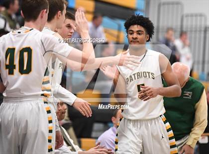 Thumbnail 2 in Lake Forest vs Stevenson (IHSA 4A Regional Semifinal)  photogallery.