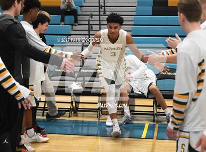 Thumbnail 2 in Lake Forest vs Stevenson (IHSA 4A Regional Semifinal)  photogallery.