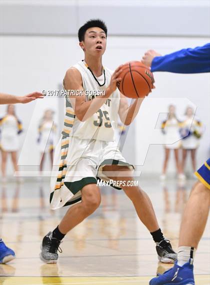 Thumbnail 3 in Lake Forest vs Stevenson (IHSA 4A Regional Semifinal)  photogallery.