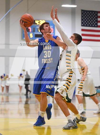 Thumbnail 3 in Lake Forest vs Stevenson (IHSA 4A Regional Semifinal)  photogallery.